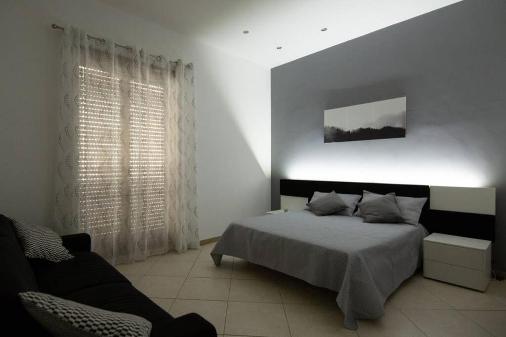 Toledo Jacuzzi Appartment 那不勒斯 外观 照片